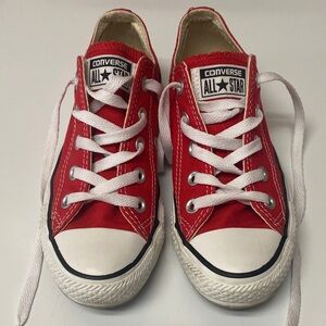 Converse Unisex Women’s 5/Mens 3 Red White Canvas Sneakers